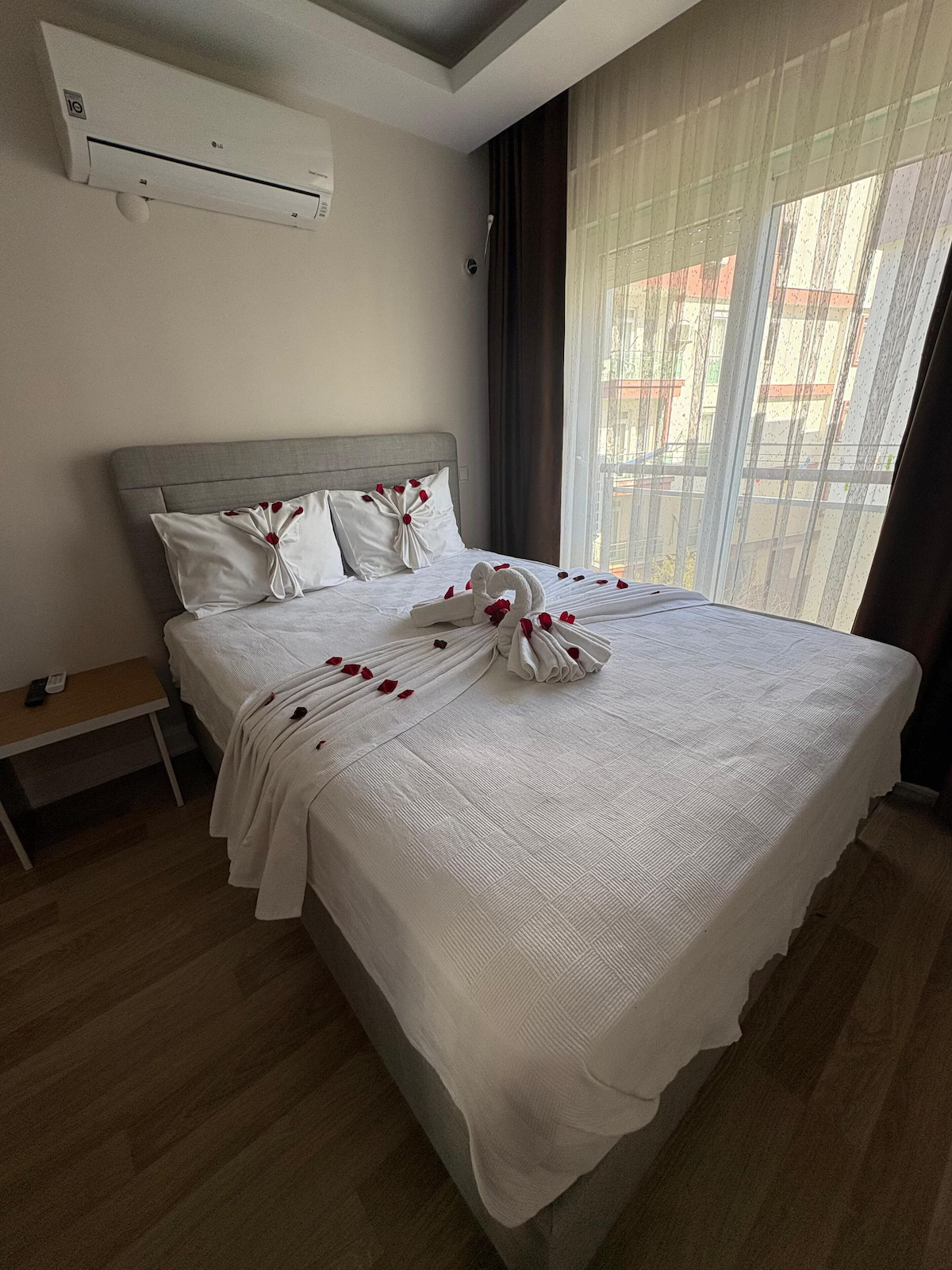 3 kişilik oda yatak 13